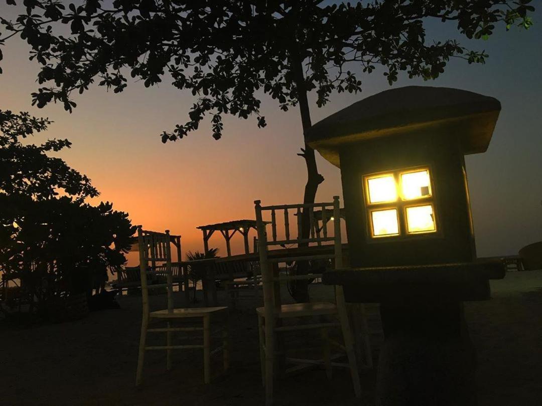 Puri Air Beach Resort & Spa Gili Islands Exterior photo