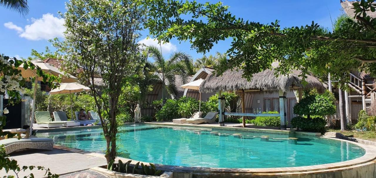 Puri Air Beach Resort & Spa Gili Islands Exterior photo