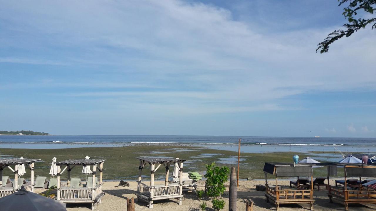 Puri Air Beach Resort & Spa Gili Islands Exterior photo